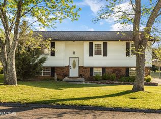 6613 Cadbury Dr, Knoxville, TN 37921