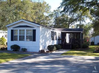 806 Live Oak Dr SW, Sunset Beach, NC 28468