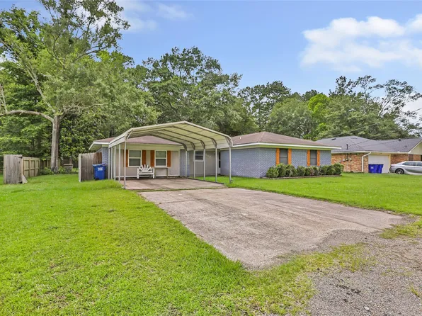 117 Queens Row, Lumberton, TX 77657