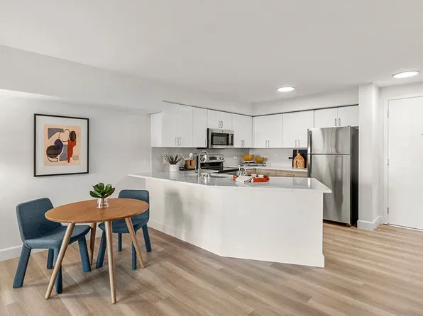 Neptune SLU Apartments Seattle