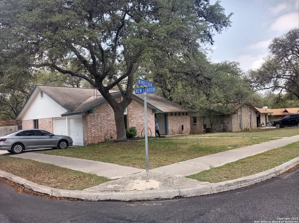 8803 Wimbledon St, San Antonio, TX 78254