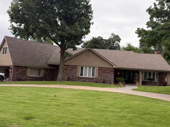 3612 Cedar Ridge Ln, Woodward, OK 73801