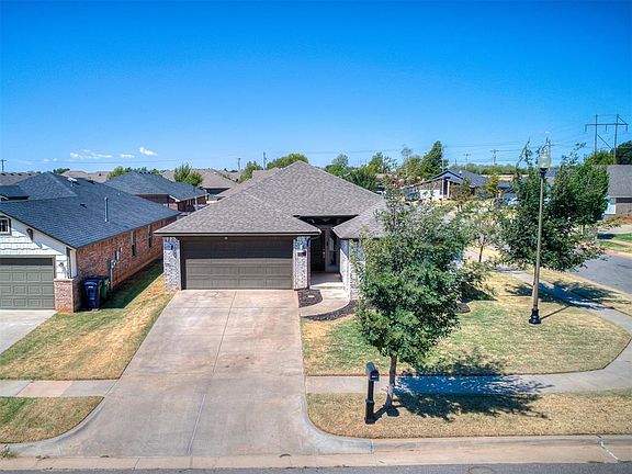 2nd image of 469 Nest Cir