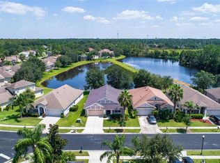 27348 Edenfield Dr, Zephyrhills, FL 33544