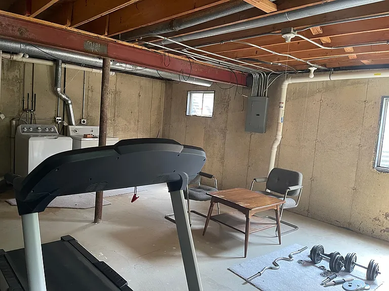 1720 Westbridge Ct — Photo 14