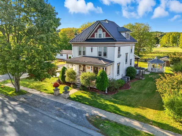 206 Euclid Ave, Brookville, PA 15825