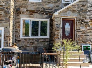 7302 Sherwood Rd, Philadelphia, PA 19151