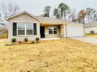 1965 Auburn Hills Dr, Benton, AR 72015