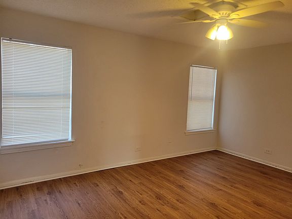 5th image of 6033 Lovett Ave