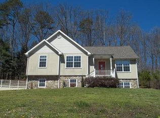 709 Crestview Dr, Rockwood, TN 37854