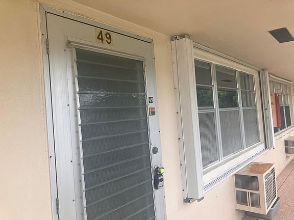 3rd image of 49 Sussex B