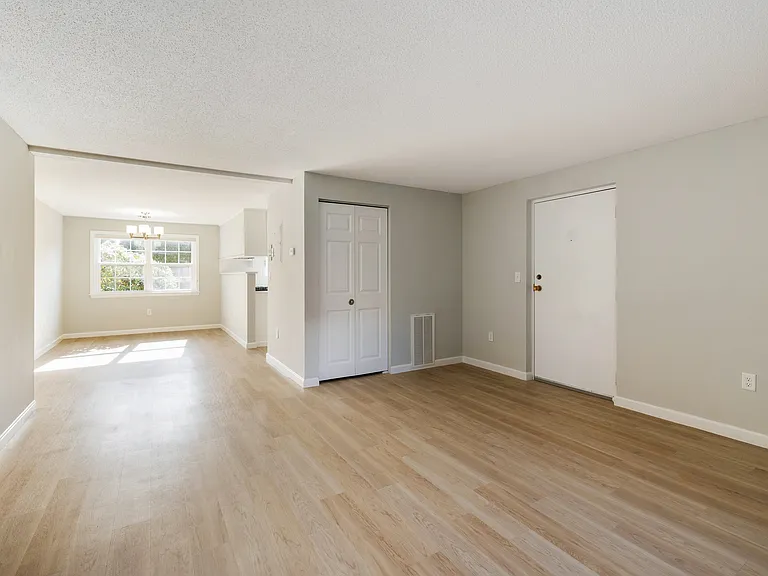 2 Bedford Rd #12 — Photo 14