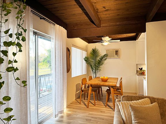 4th image of 5030 Tujunga Ave #K