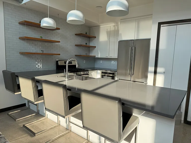 4550 Broadway St #219 — Photo 3