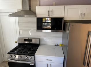 14 Raydol Ave, Secaucus, NJ 07094