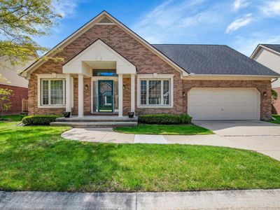 16468 Waverly Cir, Clinton Township, MI, 48038