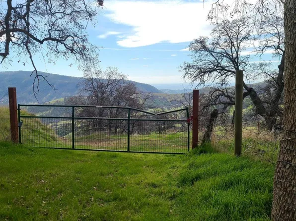40 Seminole Rd, Tollhouse, CA 93667