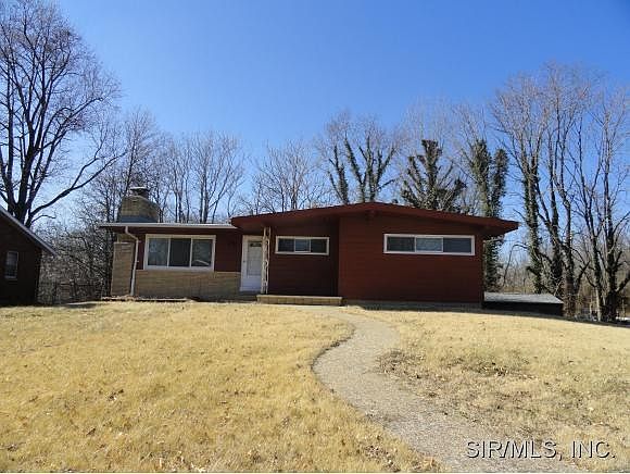 1st image of 1303 Edgewood Dr