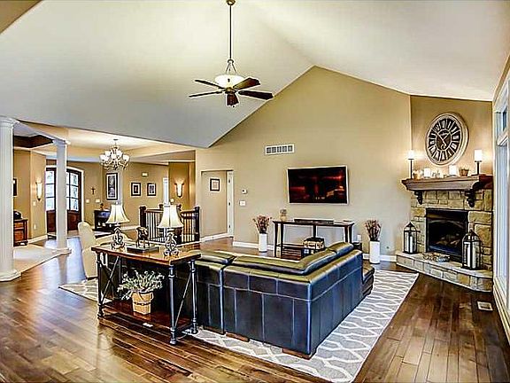 5th image of 1317 Windy Hill Ct
