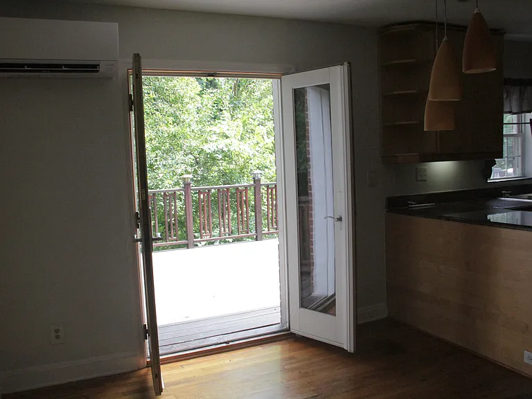 6107 Maylane Dr — Photo 29