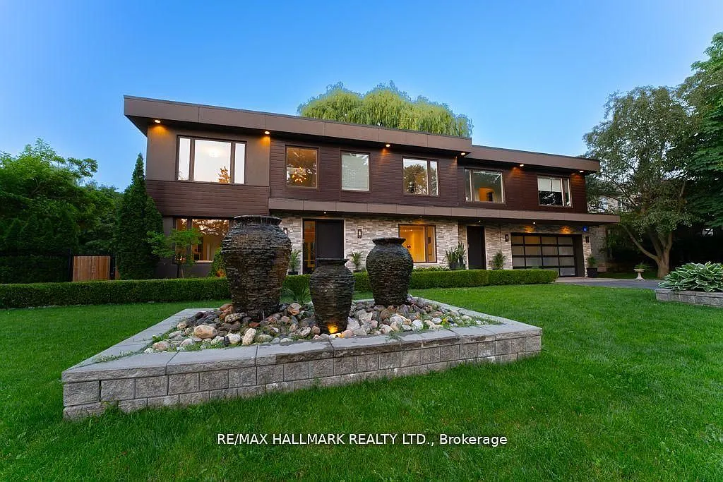 Building Photo - 17 Hammok Cres