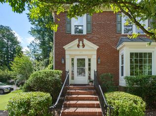 325 Brantley Rd, Sandy Springs, GA 30350