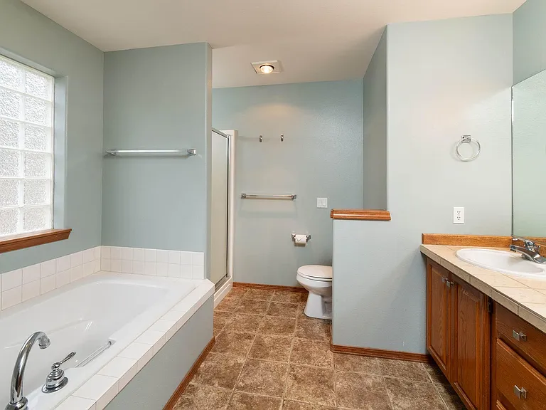 2341 NW Great Pl — Photo 13
