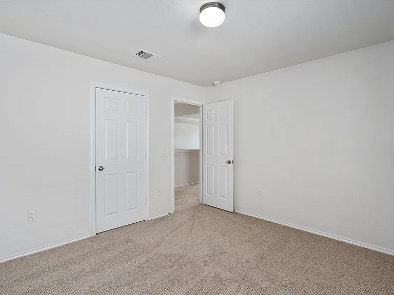 146 Russet Trl — Photo 29