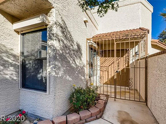 3rd image of 3809 Twig Ln