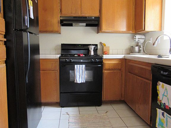 5th image of 4338 Montalvo St APT 5