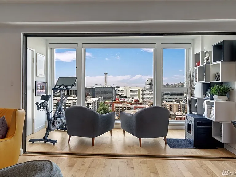 400 Melrose Ave E #506 — Photo 16