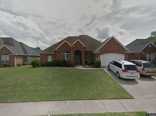 4208 W Braymore Dr, Rogers, AR 72758