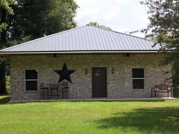318 Jowers Rd, Gordon, AL 36343