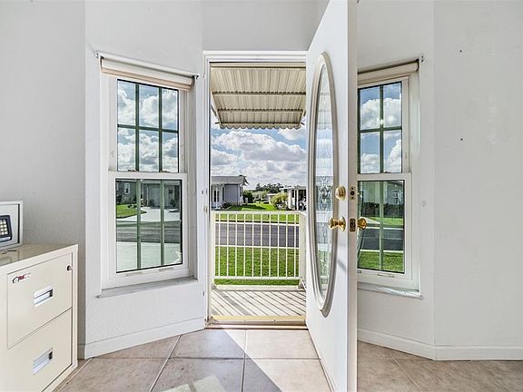 2nd image of 37449 GILL AVENUE