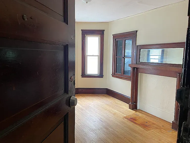 10 Agawam St #2 — Photo 11
