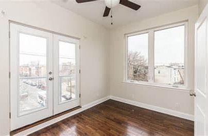 1st image of 2044-50 Frankford Ave #C