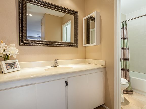 3rd image of 1940 N Highland Ave APT 57