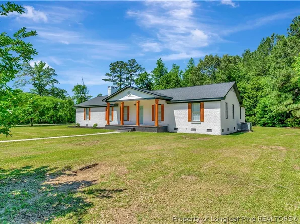 1104 Park Ave, Fairmont, NC 28340