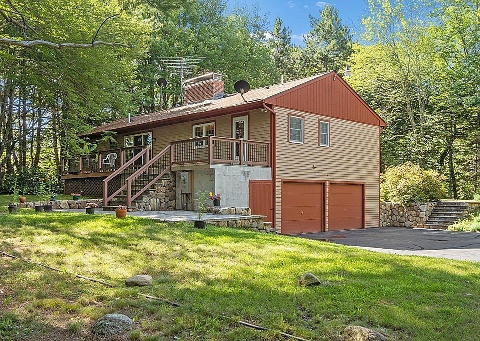 1990 Shirley Rd, Lancaster, MA 01523 Zillow