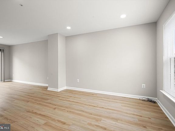 3rd image of 13817 Churchville Dr