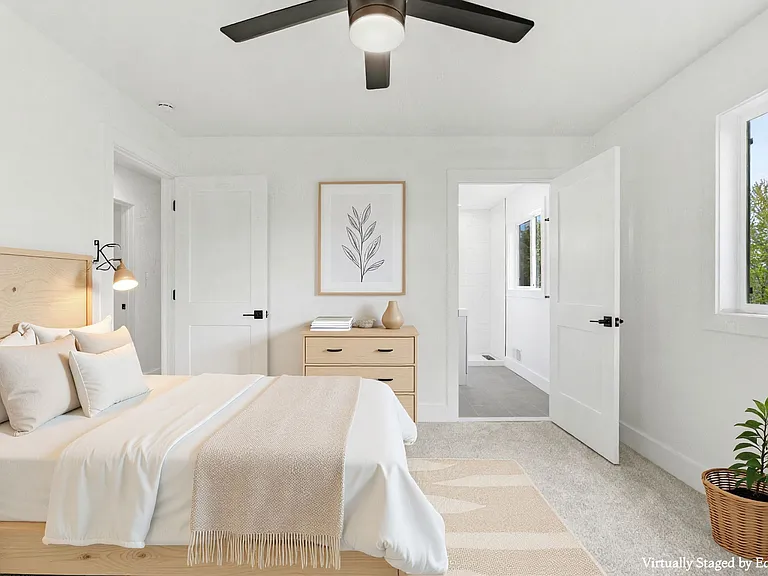 W309S10340 Knoll Ct — Photo 11