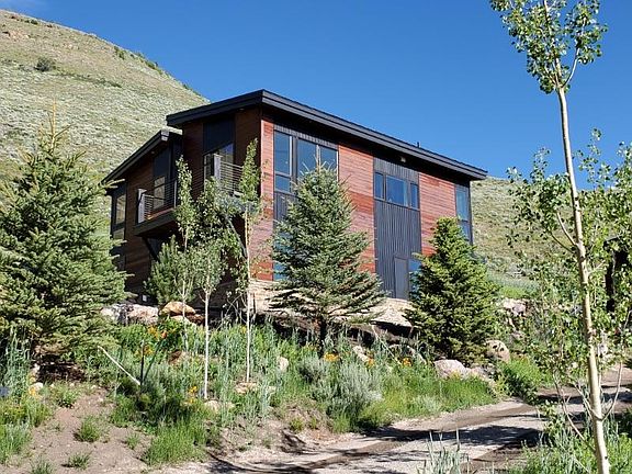 2nd image of 1855 N Highway 89