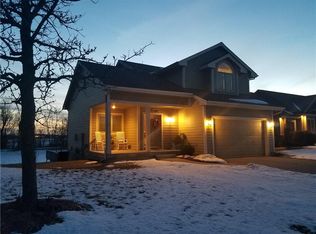 2413 Park Ridge Dr, Granger, IA 50109