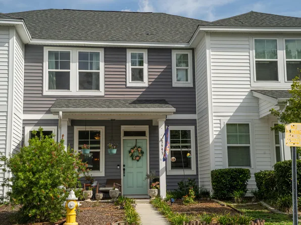 3993 Four Poles Park Dr, North Charleston, SC 29405