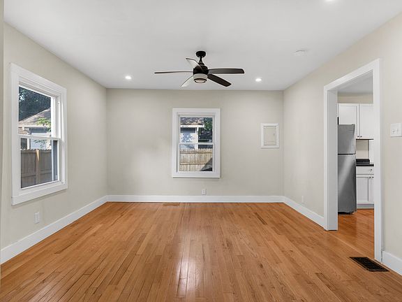 Large, light-filled dining room!
