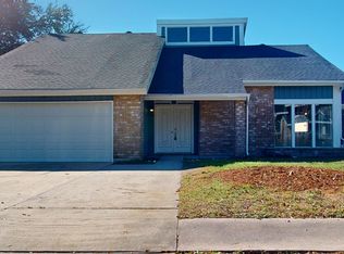 12727 Tennis Dr, Houston, TX 77099