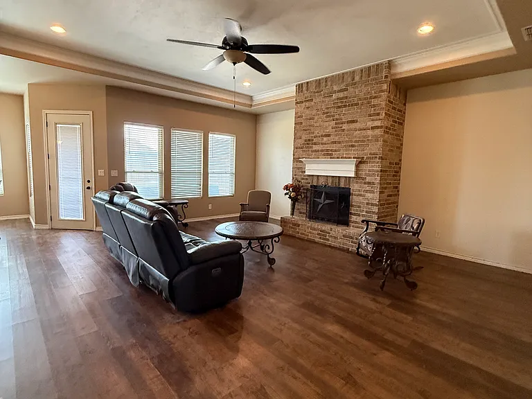 5 Da Vinci Ct — Photo 3