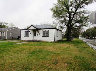 2229 W Irving St, Wichita, KS 67213