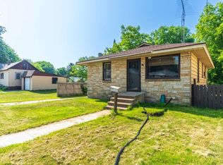 925 6th Ave, Stevens Point, WI 54481