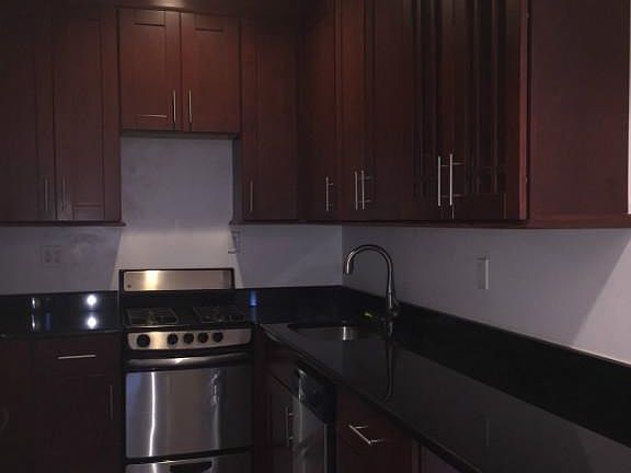2nd image of 133 E 97th St APT 9